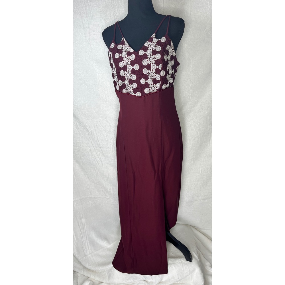 Lenovia Burgundy Maxi Dress Spaghetti Strap Lace Bodice Formal Party Made USA‎
